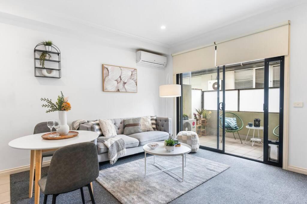 Cozy 1 Bedder In St Kilda With Balcony Apartment Melbourne Luaran gambar